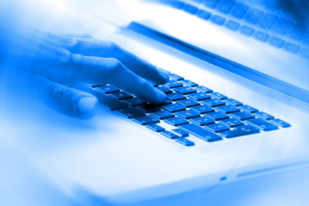 Nel primo semestre del 2025, l'Italia ha registrato un significativo aumento degli eventi cyber, con...