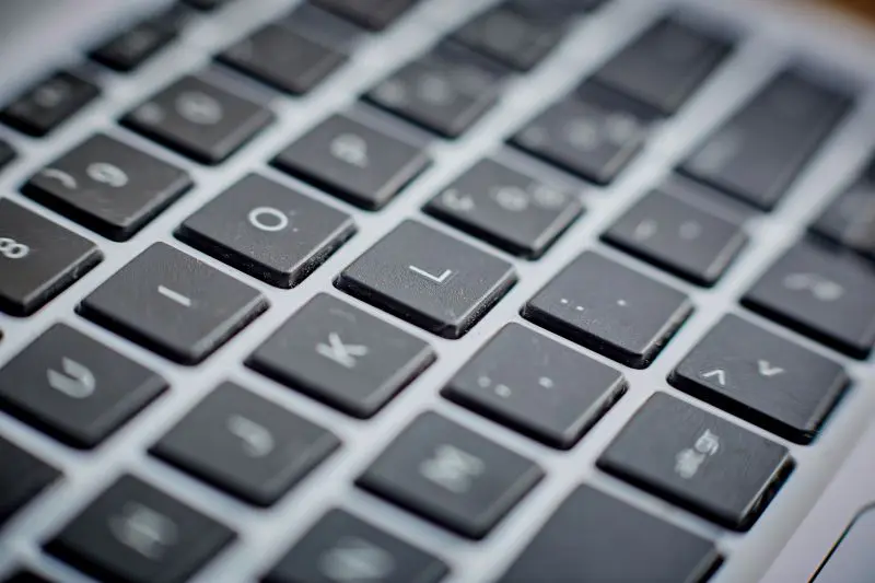 Nel 2024, le banche italiane potenziano la relazione con i clienti attraverso vari canali, inclusi...