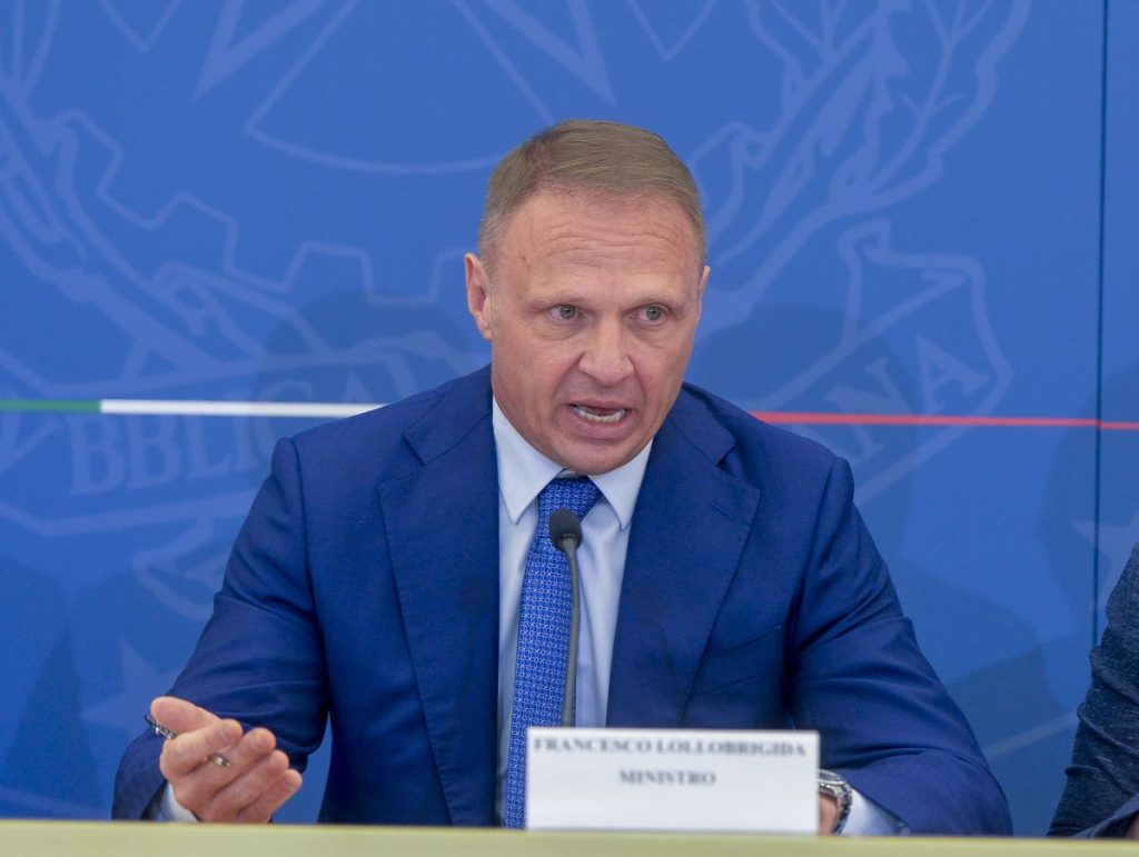 Crea Lancia il Nuovo Portale delle Innovazioni: Un Passo Verso il Futuro Sostenibile Il Ruolo...