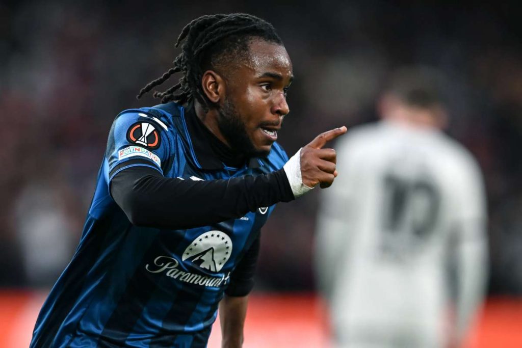 Atalanta: Ademola Lookman Assente all'Allenamento e Possibile Cessione all'Inter La situazione di...