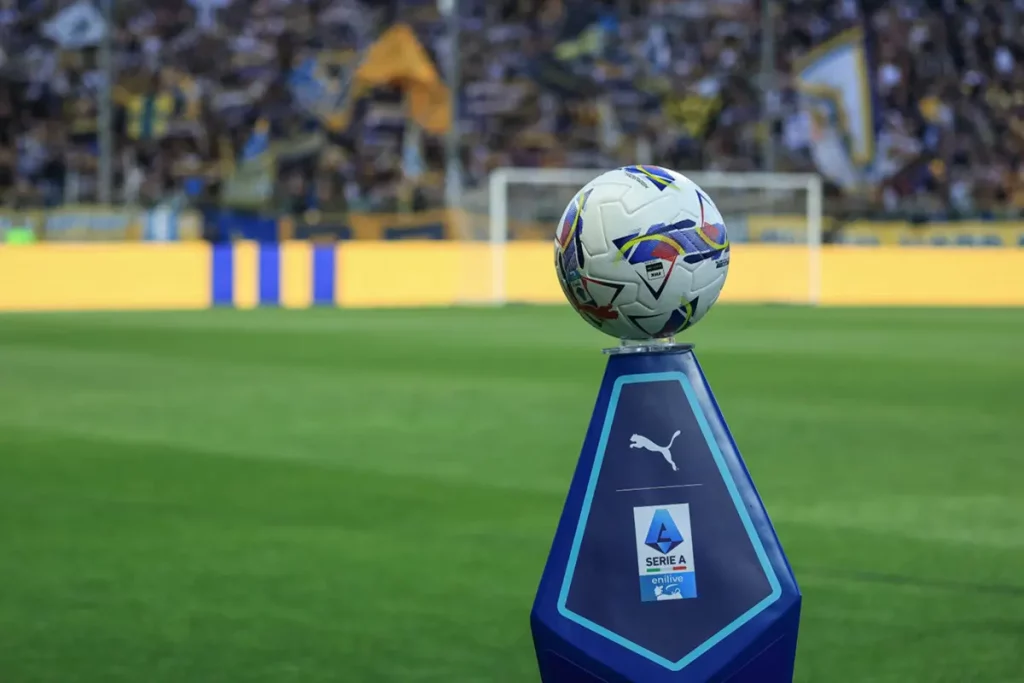 Riduzione degli Stipendi per i Calciatori di Serie A: Un Nuovo Accord ROMA (ITALPRESS)...