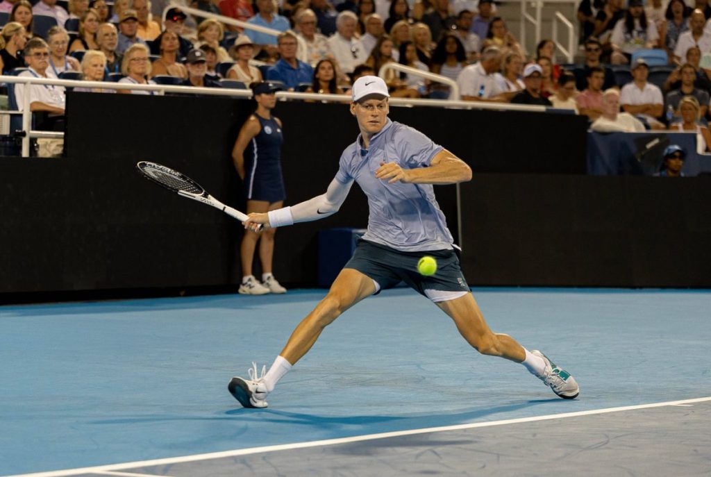 Jannik Sinner ai Quarti di Finale del Cincinnati Open 2025 ROMA (ITALPRESS) – Jannik Sinner continua...