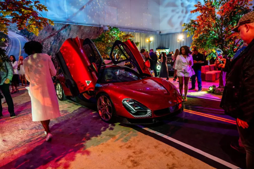 L’Alfa Romeo 33 Stradale fa il suo debutto nordamericano alla Monterey Car Week 2023.