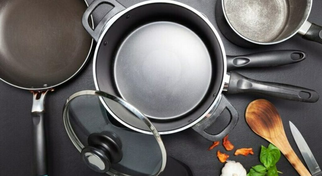 Le migliori padelle: guida del Gambero Rosso per cucinare senza antiaderente.