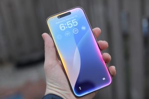 Upgrade di Siri di Apple potrebbe essere alimentato da Google Gemini, secondo alcune voci.