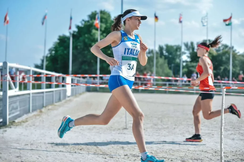 Tre azzurre in finale ai Mondiali Under 19 di Pentathlon Moderno: un trionfo straordinario.