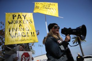 Autisti di Uber e Lyft in California ottengono il diritto di creare un sindacato.