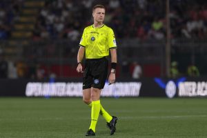 Serie A: Arbitraggio seconda giornata, Bonacina per Napoli-Cagliari e Chiffi per Genoa-Juventus.