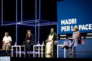 Incontro di Rimini: Madri israeliana e palestinese unite per costruire un dialogo di pace.