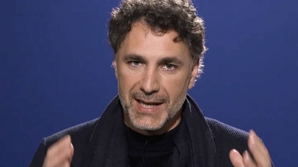 Raoul Bova e la Tempesta Mediática: Querele e Polemiche Il 21 luglio scorso, Fabrizio Corona ha...