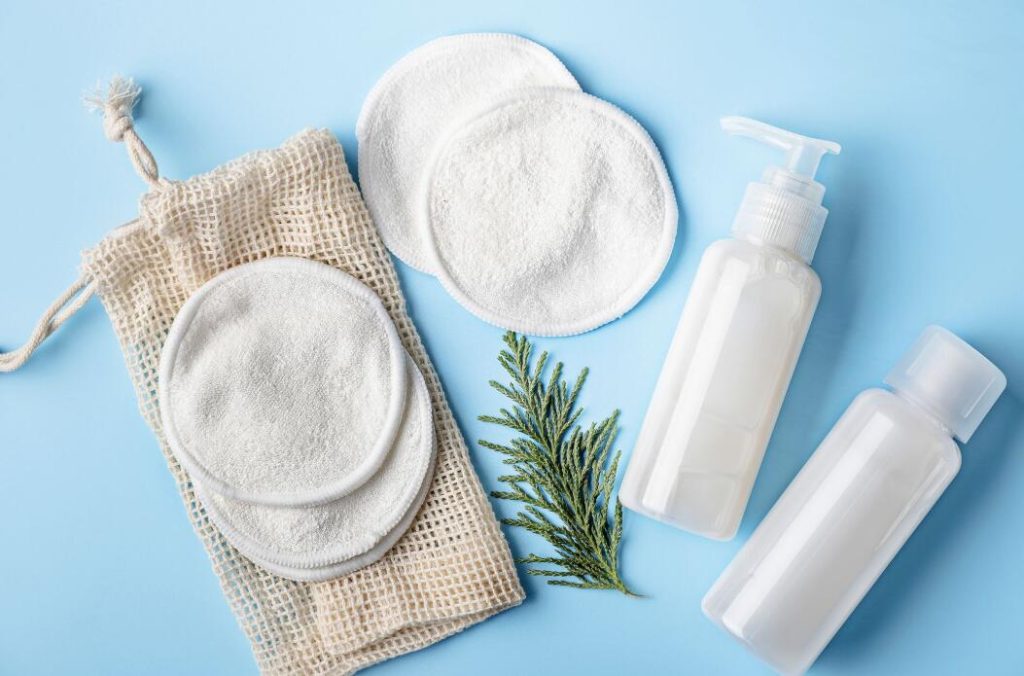 Sette motivi per scegliere cuscinetti riutilizzabili nella tua vita quotidiana.