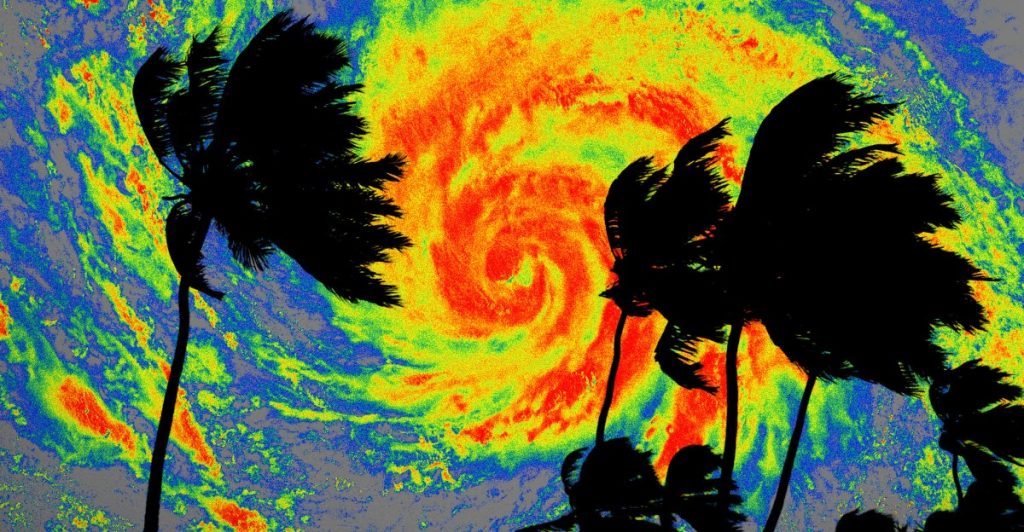 Trump sospende dipendenti FEMA che avevano avvertito su risposte alle calamità naturali.