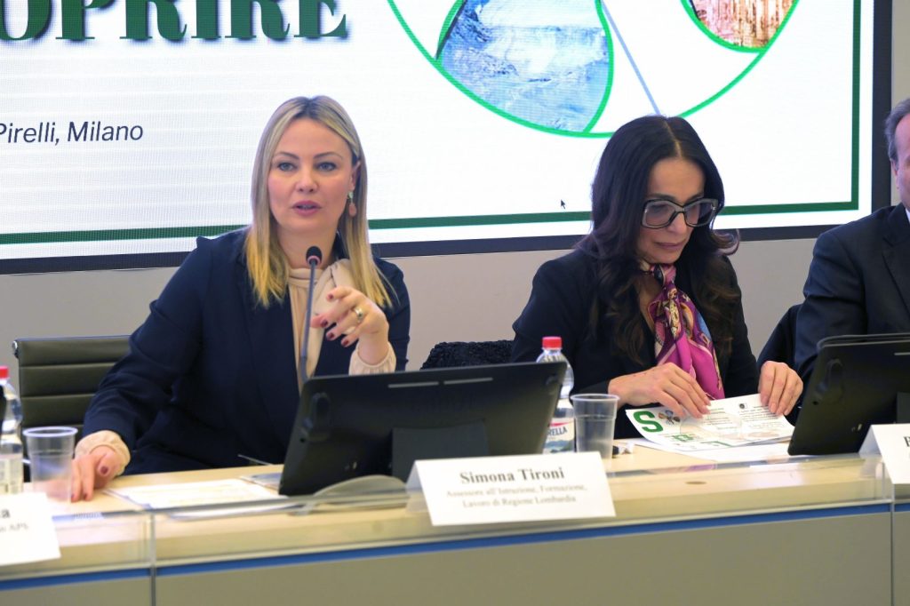 Dote Scuola 2025/2026: Un Sostenere per le Famiglie Lombarde MILANO (ITALPRESS) – Regione Lombardia...