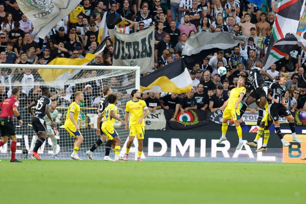 Udinese e Verona: il campionato inizia con un pareggio emozionante.