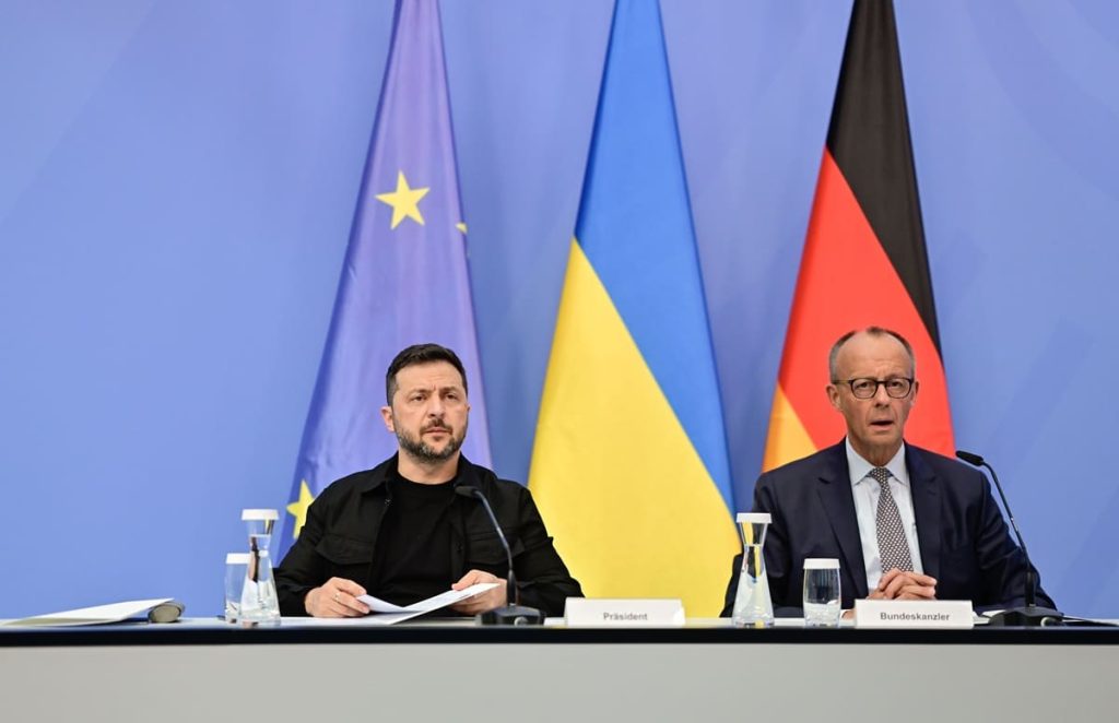Zelensky: L'Ucraina deve avere voce nei negoziati BERLINO (GERMANIA) – Il presidente ucraino...