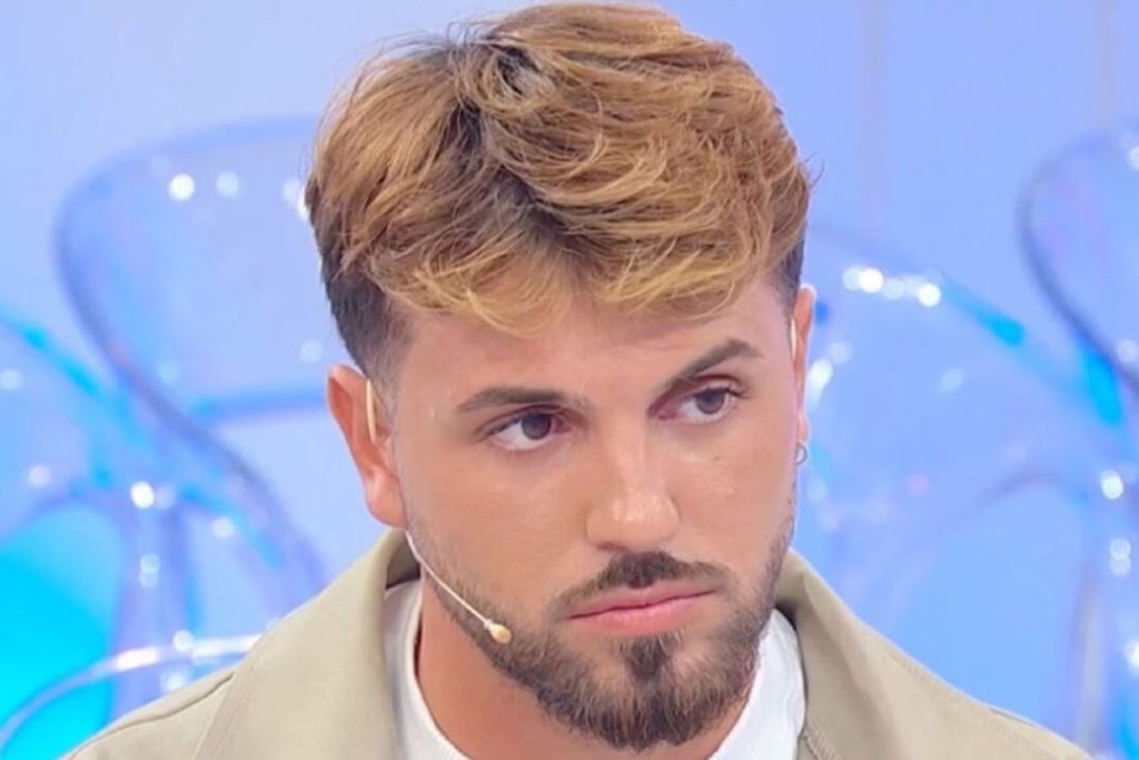 Alfonso D’Apice in polemica dopo l'incidente: il suo appello sui social contro le critiche...