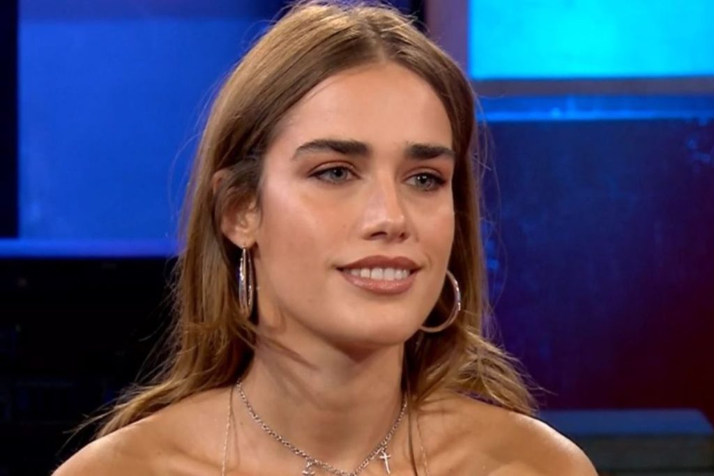 Clara Soccini annuncia la fine della sua relazione con Jacopo Neri La cantante e attrice Clara...