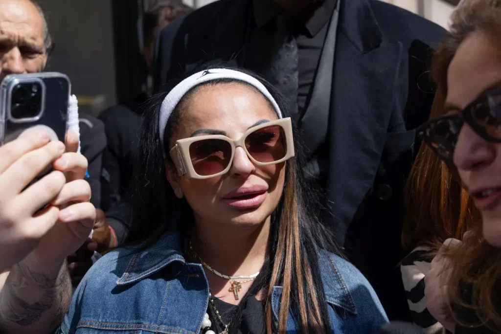 Rita De Crescenzo e il Movimento 5 Stelle: la Manifestazione contro il Riarmo Europeo a Roma...