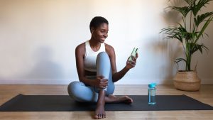 Esercizio del idrante: potenzia fianchi e glutei senza pesi, scopri come farlo!