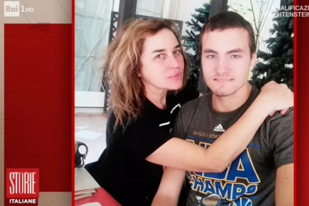 La Tragica Storia di Loren Del Santo Loren Del Santo, figlio della celebre Lory Del Santo, è stato...