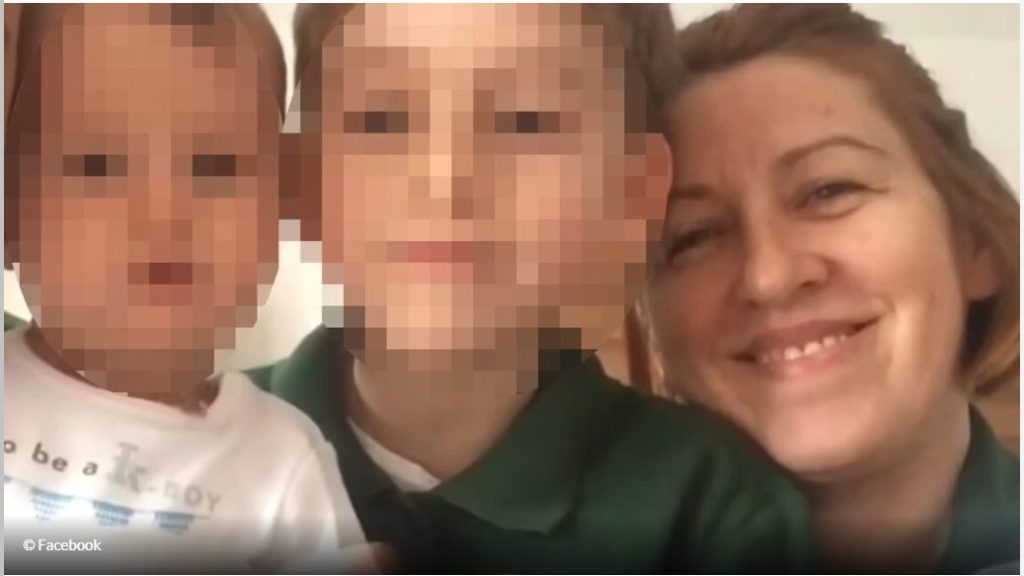 Morte del piccolo Carlo: la madre sotto attacco per le polemiche dopo la tragedia.