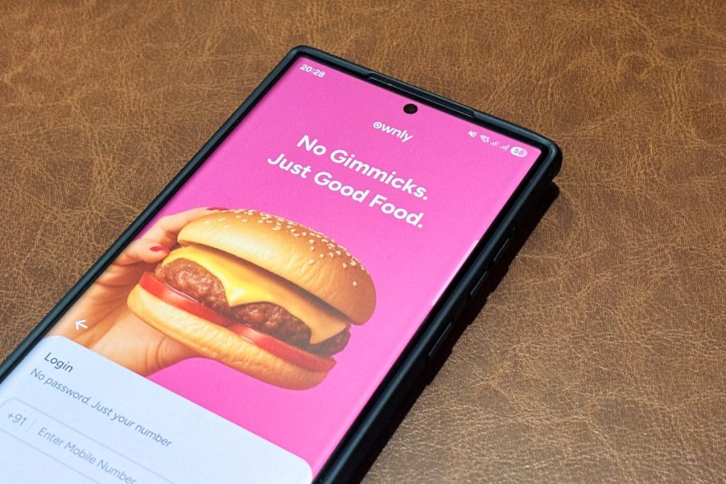 Rapido inizia test di consegna cibo per competere con Swiggy e Zomato.