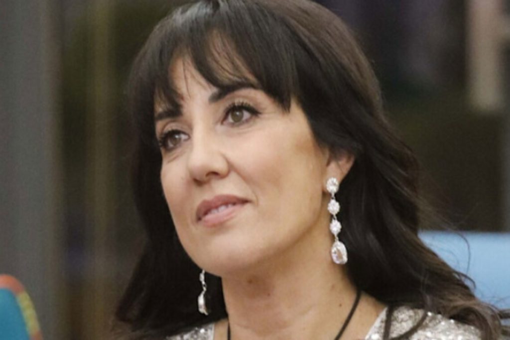 Attacco shock al Grande Fratello: chi si cela dietro la maschera?