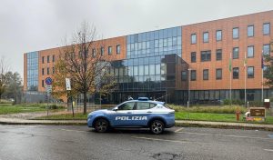 Controllo di Polizia a Monza: Un Giocattolo di Identità Svelato MONZA (ITALPRESS) – Il pomeriggio...