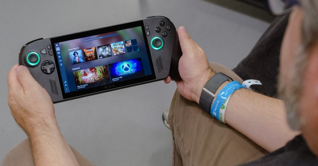 Lancio delle nuove console portatili Xbox Ally di Microsoft e Asus il 16 ottobre.