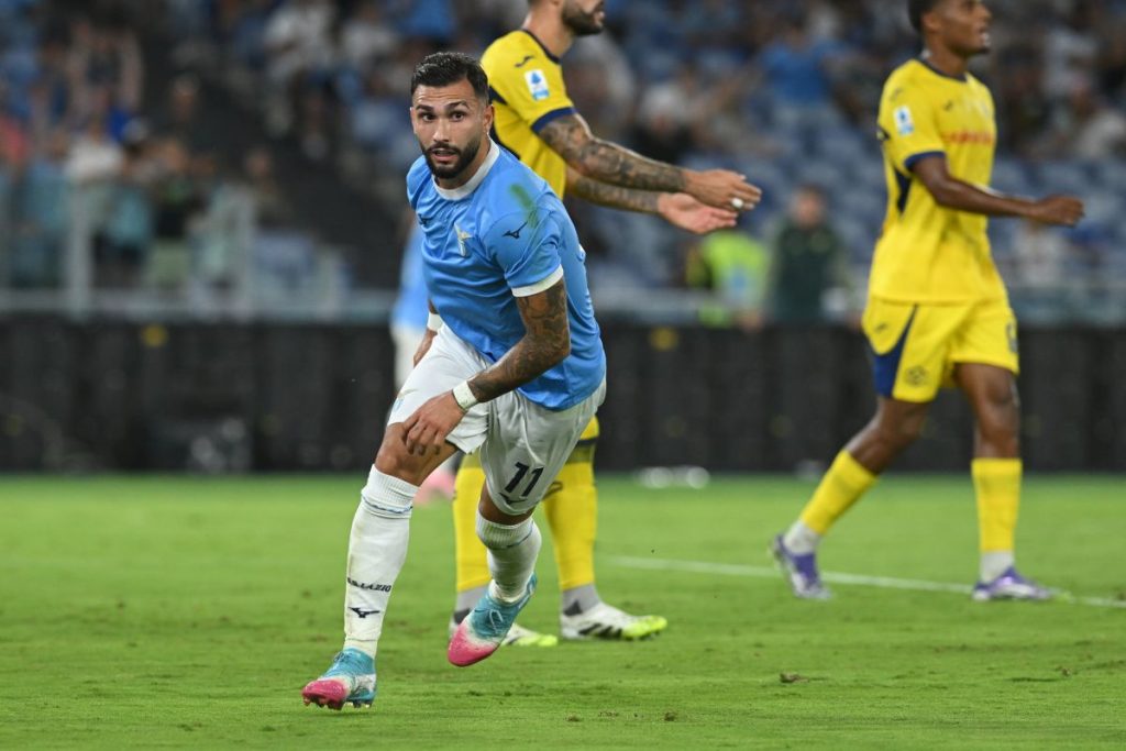 Lazio riscatta la stagione: poker contro il Verona all’Olimpico, grande vittoria!