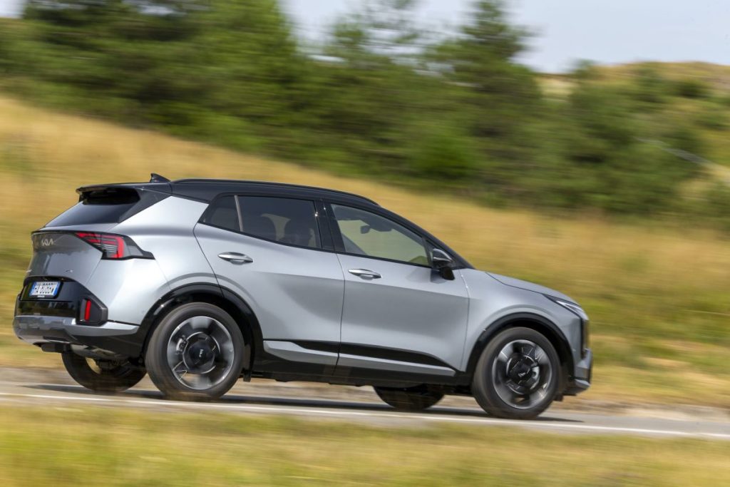 Kia Sportage: ecco la quinta generazione, un mix di stile e tecnologia avanzata.