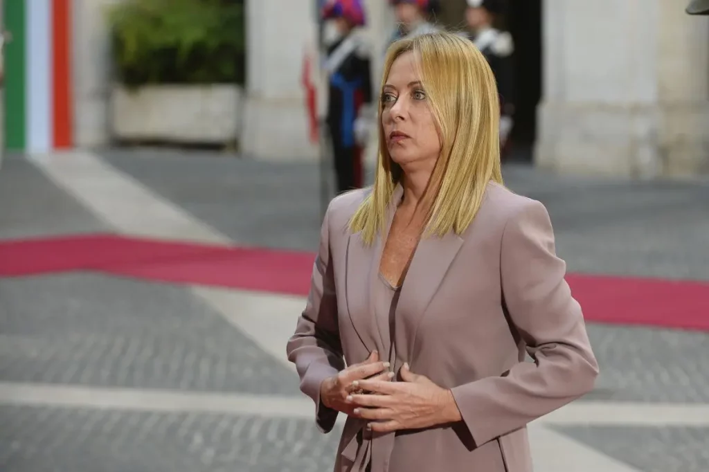 Il Governo italiano, guidato dalla presidente del Consiglio Giorgia Meloni, ha presentato un...