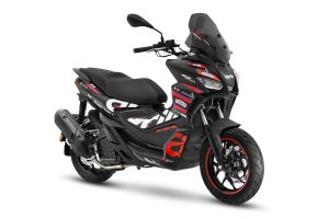 Aprilia lancia la nuova SR GT Replica 2025: grinta e prestazioni da non perdere!
