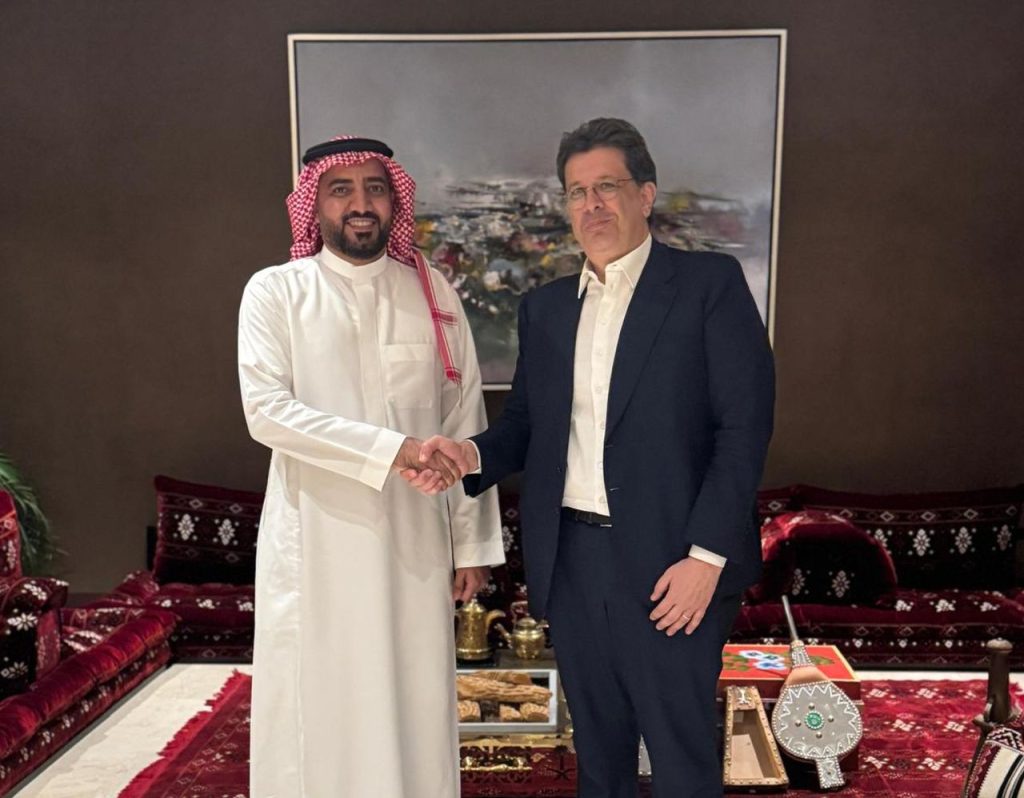 L'agenzia Italpress potenzia il notiziario tematico "La Voce della Difesa" tramite un accordo di...