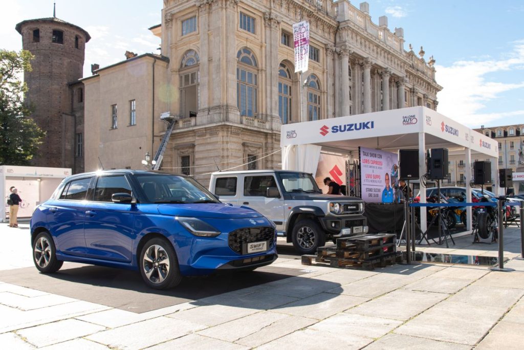 Suzuki svela il futuro della mobilità al Salone Auto Torino 2025: innovazione e stile.