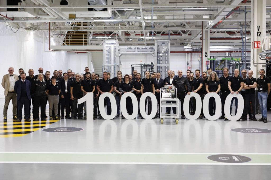 Alpine A Cleon: sportività e innovazione elettrica si incontrano nell’eccellenza automobilistica.