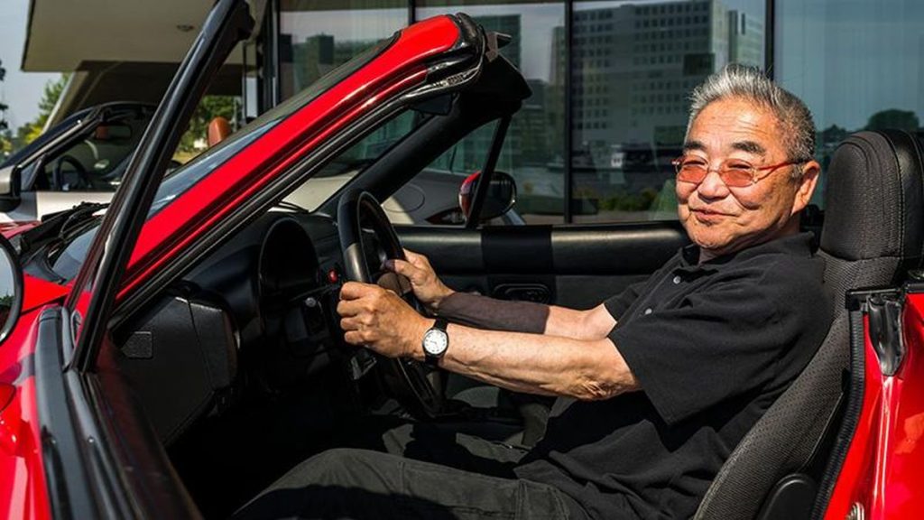 Addio a Tom Matano, il geniale designer della Mazda MX-5. La sua eredità vive!