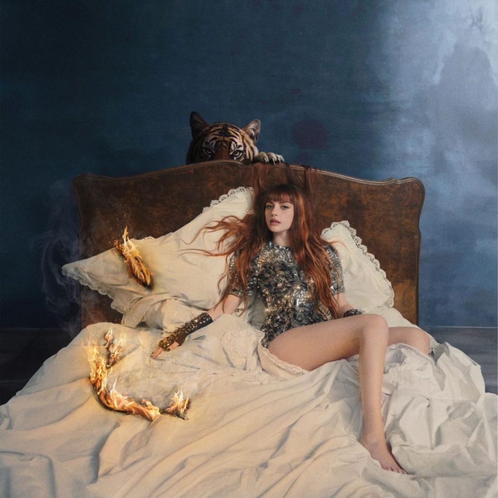 Annalisa annuncia il nuovo album “Ma io sono fuoco”, in uscita il 10 ottobre!