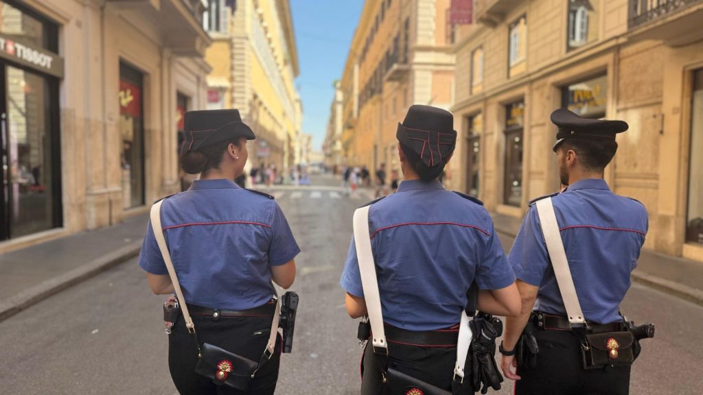 Roma, 18 arrestati in una durissima operazione contro i borseggiatori.