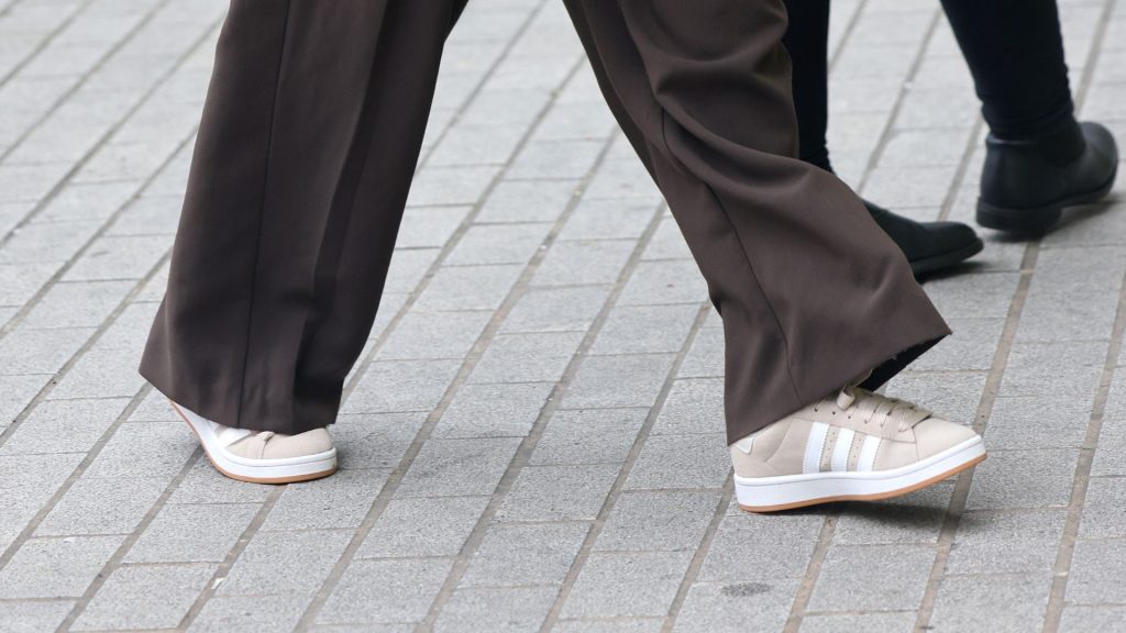 Scopri il vero stile adidas: i Sambas rubano la scena ma c’è di più!