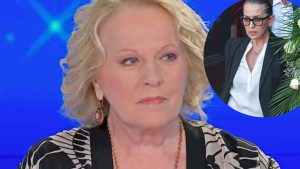 Pippo rifiuta di incontrarla: la segretaria di Baudo diffida Katia.