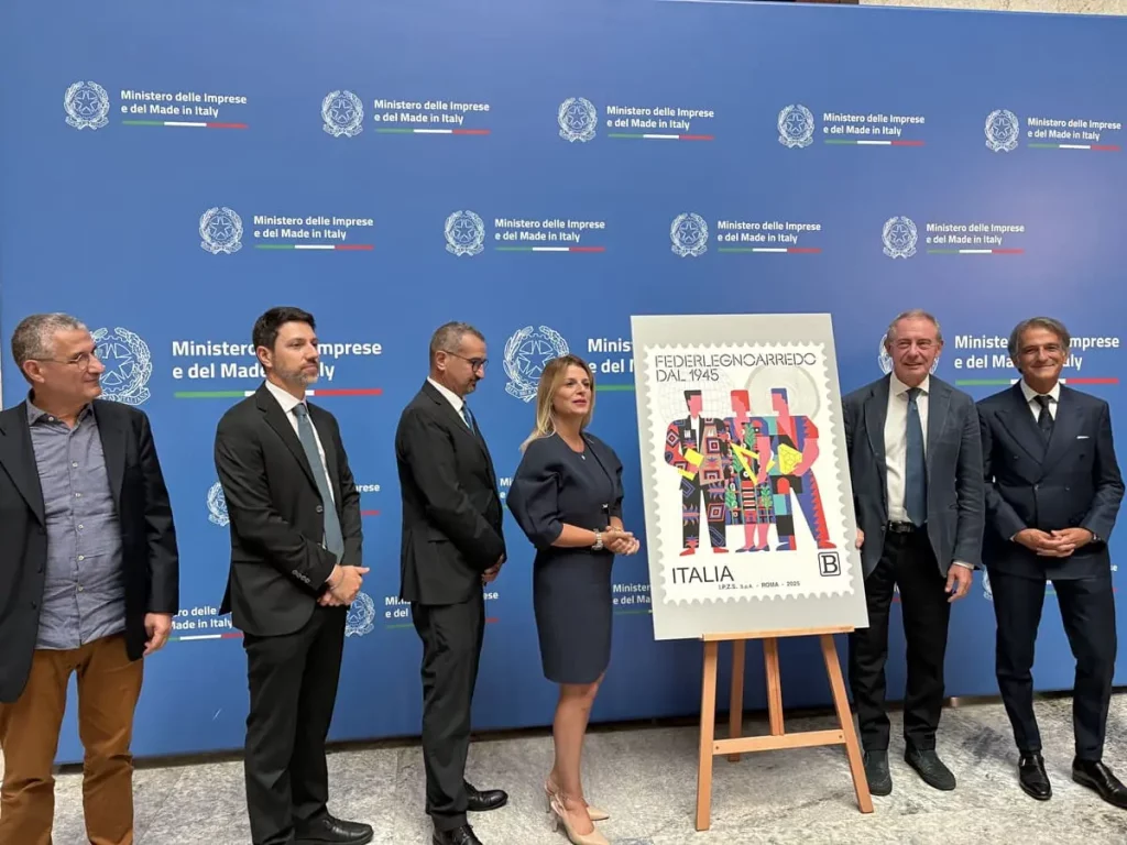 FederlegnoArredo celebra 80 anni con un francobollo commemorativo e una mostra al Mimit.