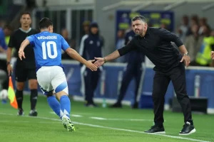 Nazionale di Gattuso trionfa 5-0 contro Estonia: inizio convincente a Bergamo.