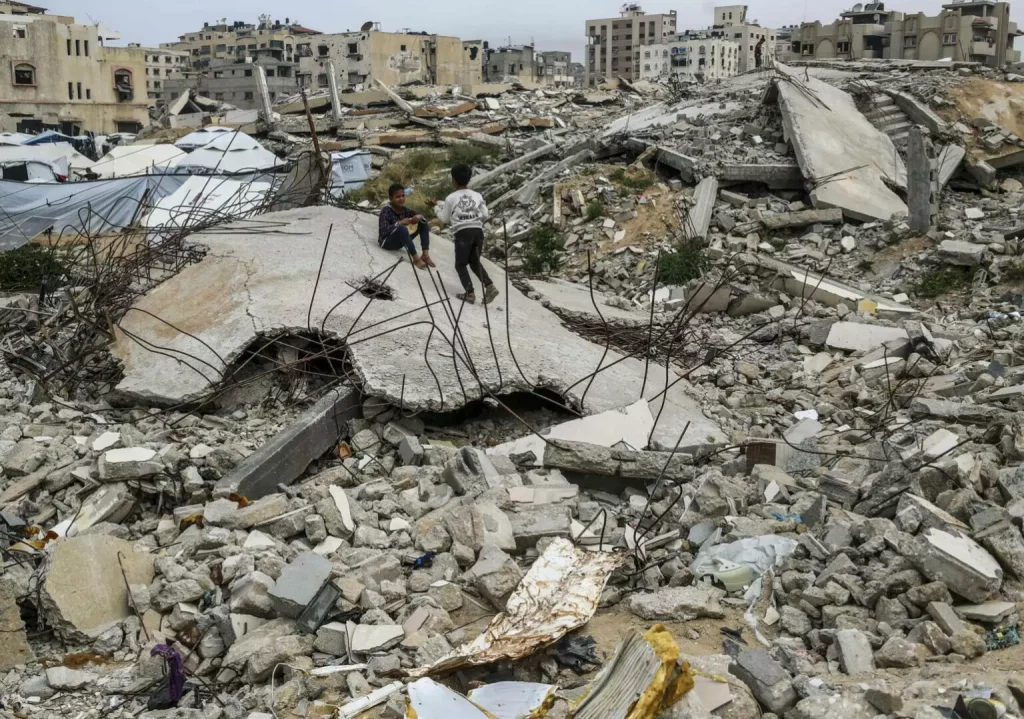 Evacuazione di minori da Gaza: la Farnesina in azione per cure necessarie.