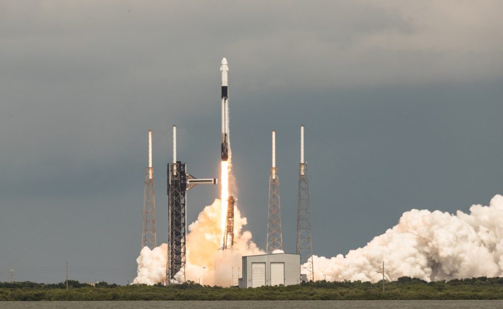 SpaceX riceve il via libera per aumentare oltre il doppio i lanci in Florida.