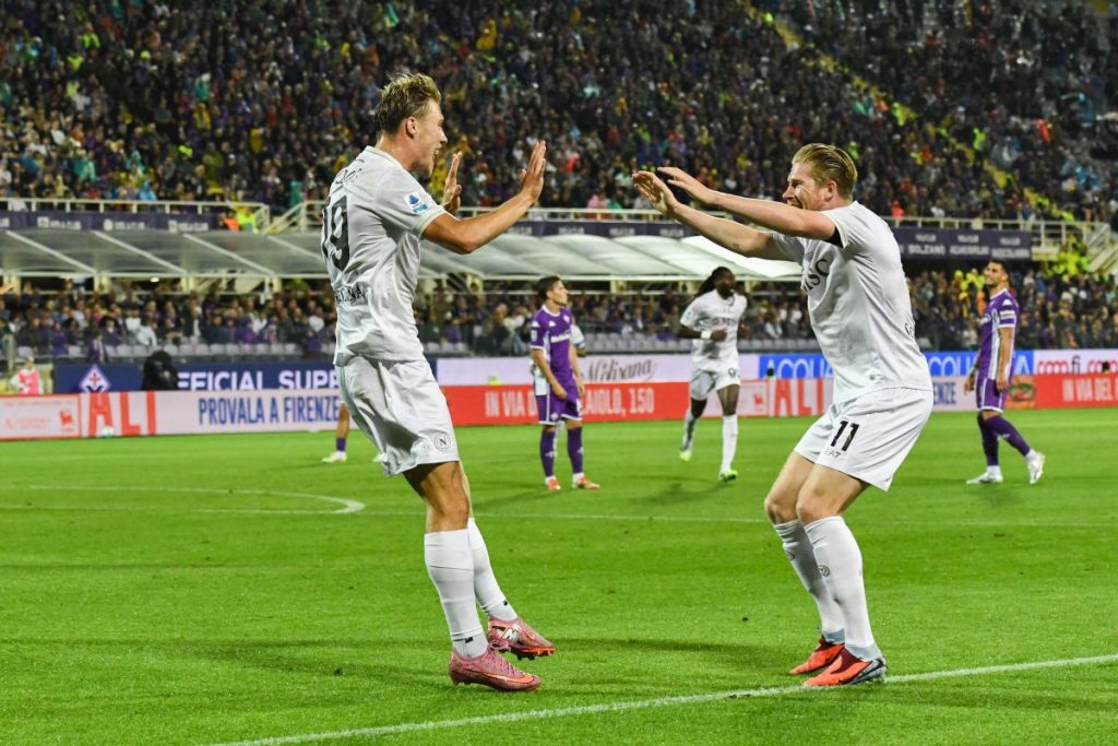 Napoli di Conte trionfa al Franchi: debutto con gol di Hojlund e Beukema, Fiorentina ko 3-1.