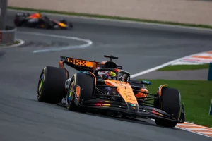 Piastri trionfa nel GP d’Olanda, Verstappen secondo; Ferrari fuori gara per doppio ritiro.