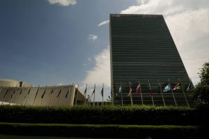 ONU approva risoluzione per i due Stati, Israele la definisce “un circo politico”.