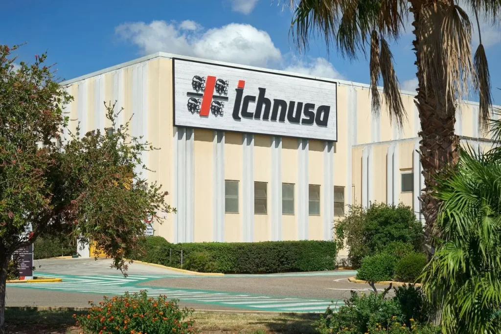 Engie fornisce energia solare al birrificio Ichnusa di Assemini per una produzione sostenibile.