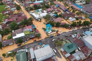 Le Inondazioni in Indonesia: Un Problema Creato dall'Uomo Le inondazioni in Indonesia non sono più...